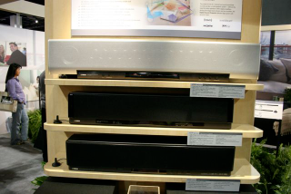 Illustration for article titled Ears-On Yamaha's Flagship YSP-4000 Surround Sound Bar (Verdict: Ultra-Discrete Sound Beams)